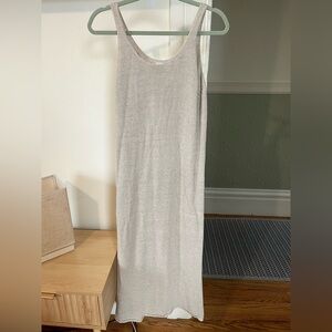 GAP knit midi dress - size M